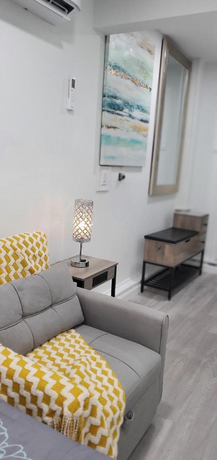 Eleg Stu Apt With Lux Amnts Steps Frm Nautical Mile Фрийпорт Екстериор снимка