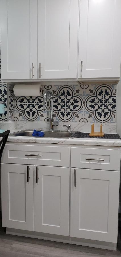 Eleg Stu Apt With Lux Amnts Steps Frm Nautical Mile Фрийпорт Екстериор снимка